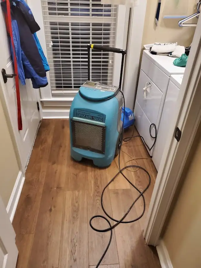 Commercial dehumidifier deployed for Flood Damage Cleanup in Fenton