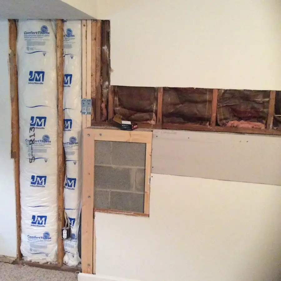 Wall insulation replacement during Structural Drying in Fenton